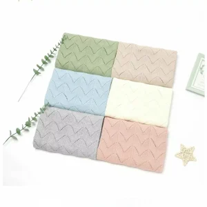 Couverture bébé en crochet – Douce et respirante pour nouveau-né – Fait main avec amour – Idée cadeau naissance chaleureuse