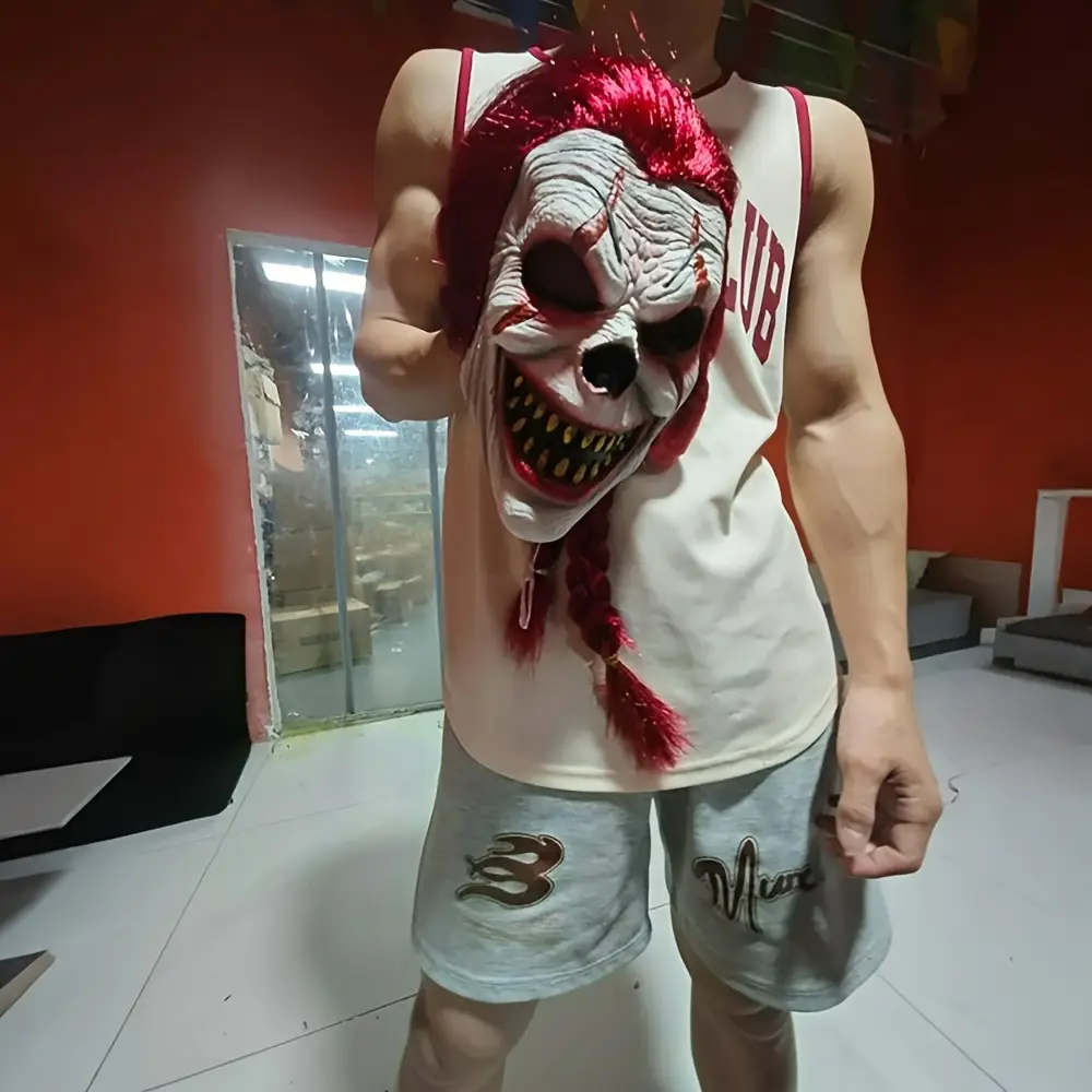 Masque de clown réaliste avec cheveux ondulés – latex effrayant pour Halloween – Image 3