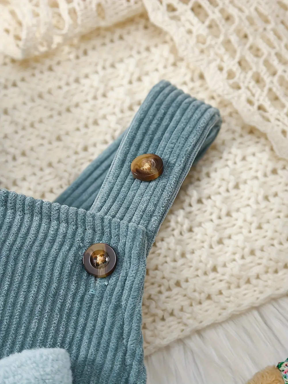 Ensemble naissance 3 pièces bébé fille – flanelle florale avec volants et nœud – Image 7