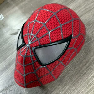 Masque Spider-Man 1:1 réaliste pour cosplay ou collection – finition détaillée