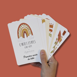 Première année de bébé – motif Arc en ciel