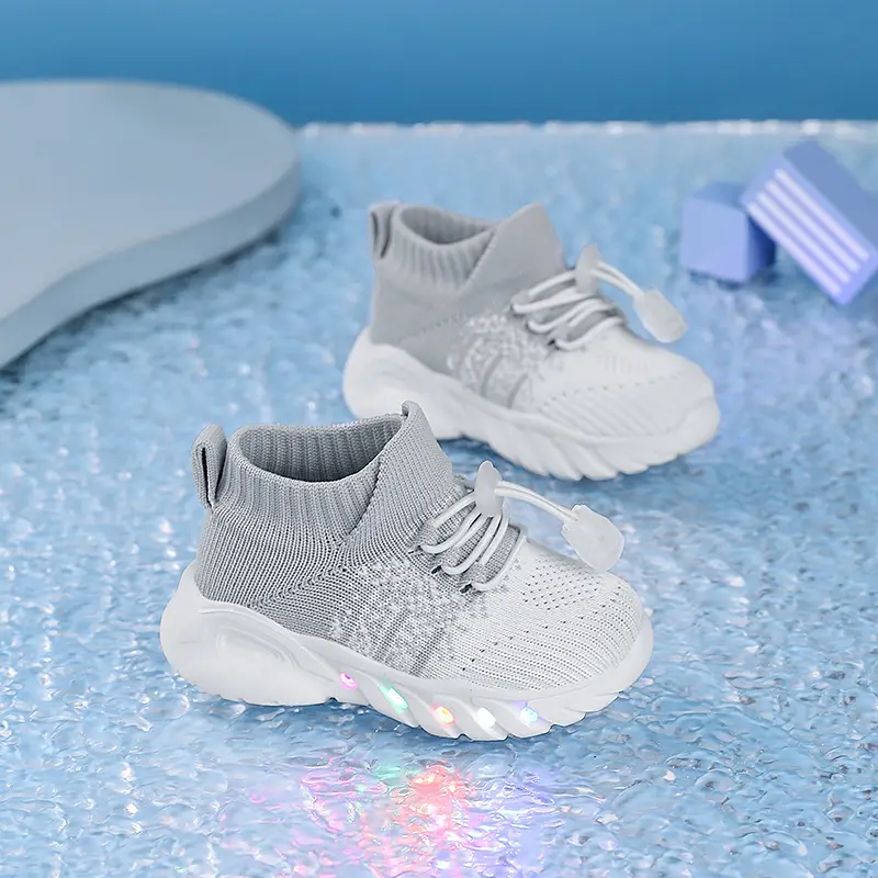 Baskets lumineuses fille – chaussures confort marche stylées 2025 – Image 3