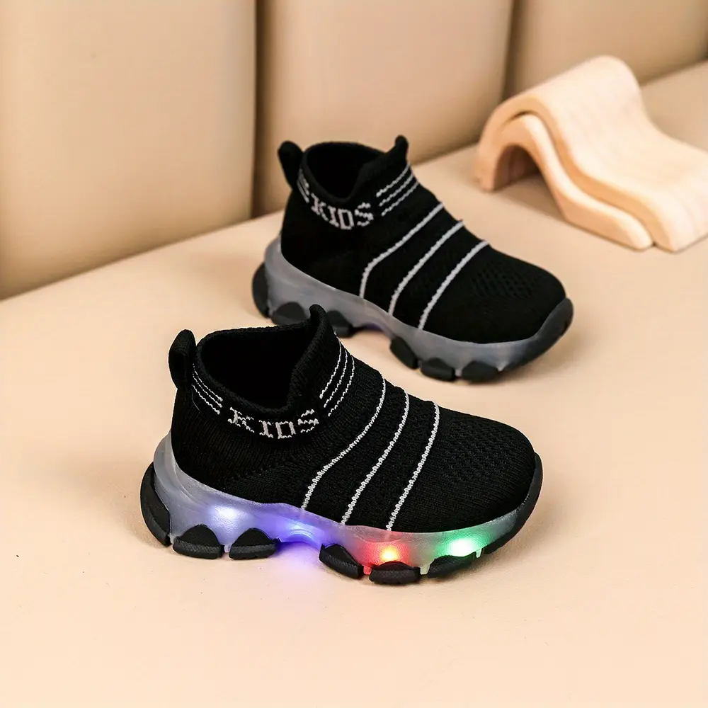 Baskets fille à enfiler avec lumières – légères, confortables et antidérapantes – Image 2