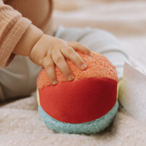 Balle d’éveil sonore bébé