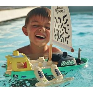 Bateau Les Mini Mondes et ses 4 personnages