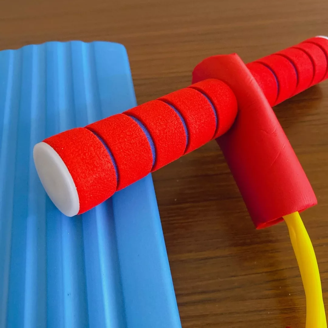 Bâton de saut de grenouille – Jeu d’extérieur ludique pour enfants – Améliore l’équilibre et l’activité physique – Image 6