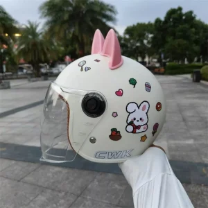 Casque enfant moto – Protection optimale, design fun et sécurisé pour jeunes motards – Confort et sécurité garantis