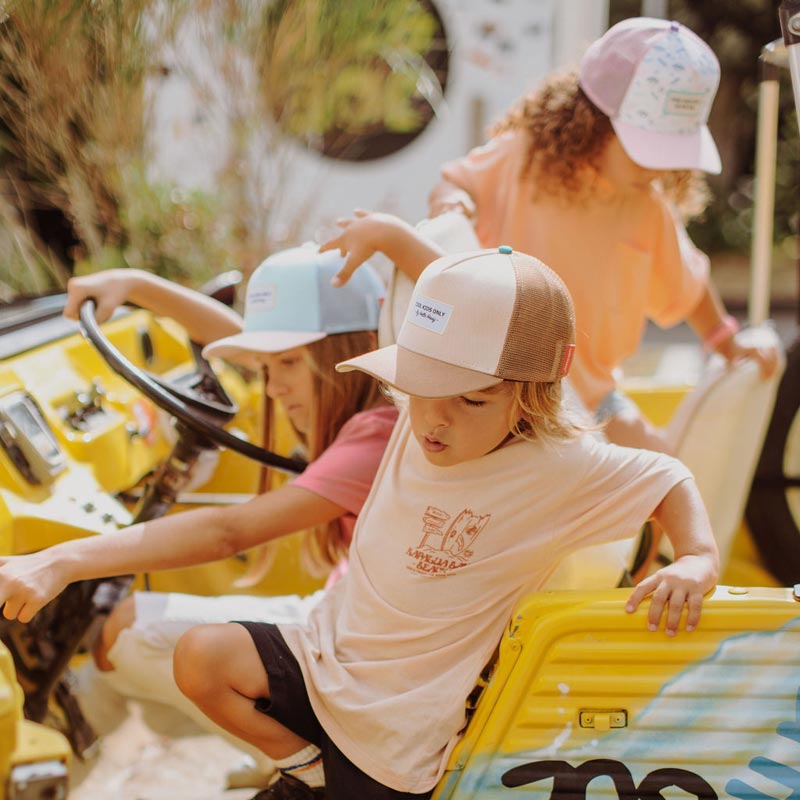 Casquette trucker enfant « Cool Kids Only » Mini Iced Coffee, Hello Hossy – Image 5