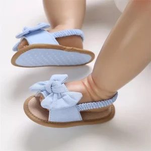 Chaussures bébé été en tissu léger – confort respirant pour pieds sensibles – parfaites pour les journées chaudes