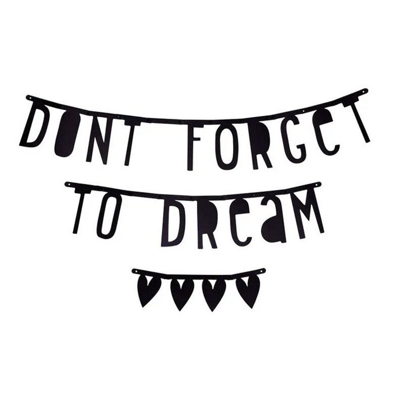 Kit guirlande de lettres noires, A Little Lovely Company