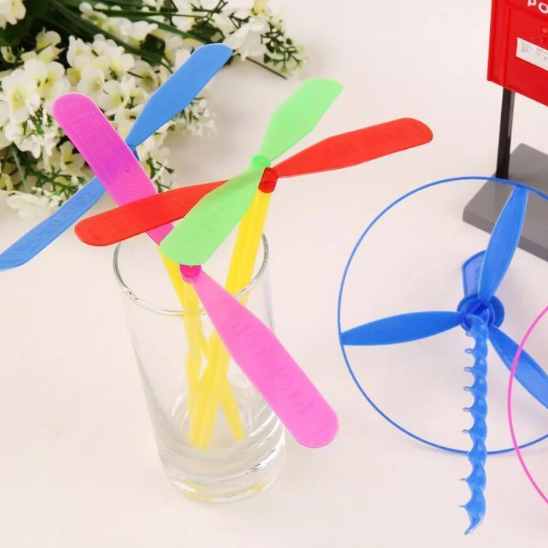 Hélice libellule en plastique – Jouet ludique et coloré pour enfants – Stimule l’imagination et l’activité en plein air