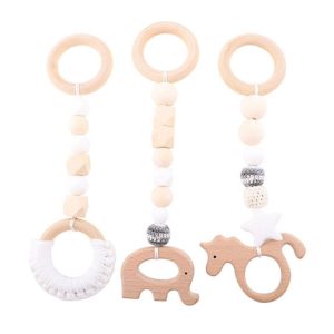 Hochet en Bois à Suspendre