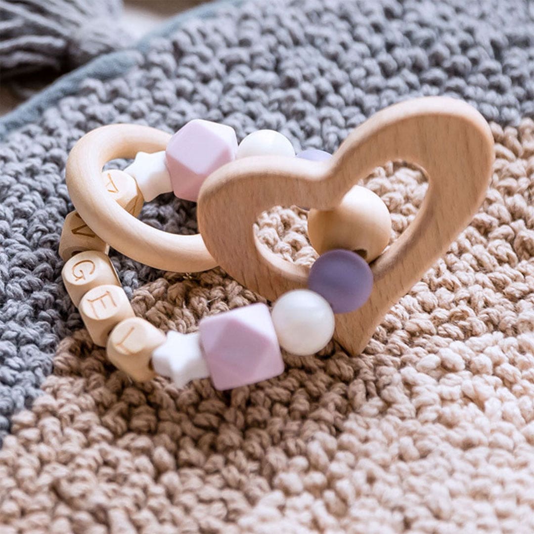 Hochet en Bois Forme Cœur – Image 2
