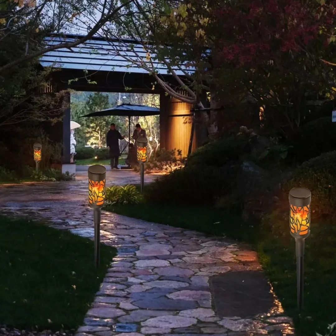 Lampe led solaire torche effet feu – Ambiance chaleureuse extérieure, flamme sécurisée sans électricité – Image 5