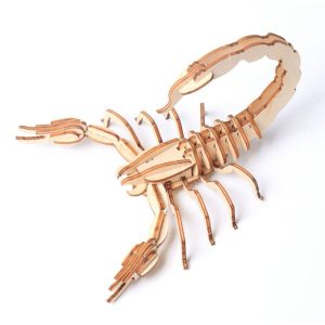 Maquette en Bois Scorpion