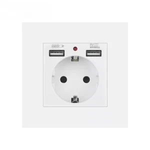 Micro espion à insérer dans prise murale