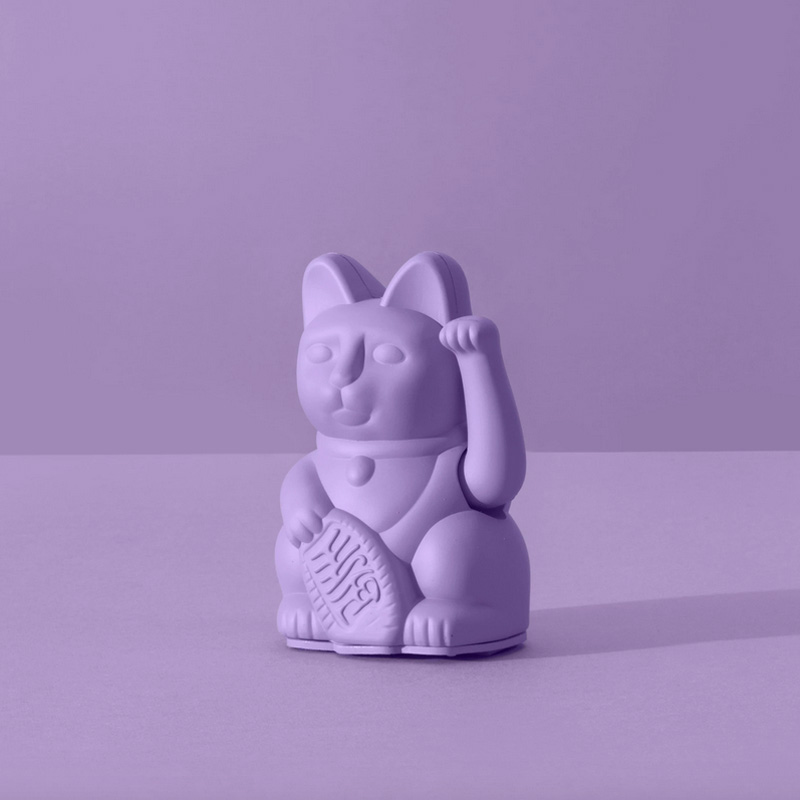Mini Lucky Cat, chat porte-bonheur mauve: Optimisme – Image 2
