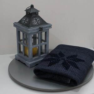 Tapis bleu artisanal – 1m x 1m45-50 – Chambre d’enfant