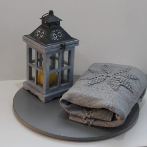 Tapis gris artisanal – 95 cm x 1m60 – Chambre d’enfant